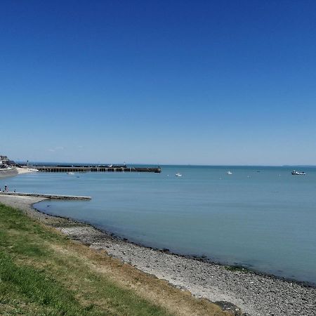 Gite "L'Escale Marine" カンカル エクステリア 写真
